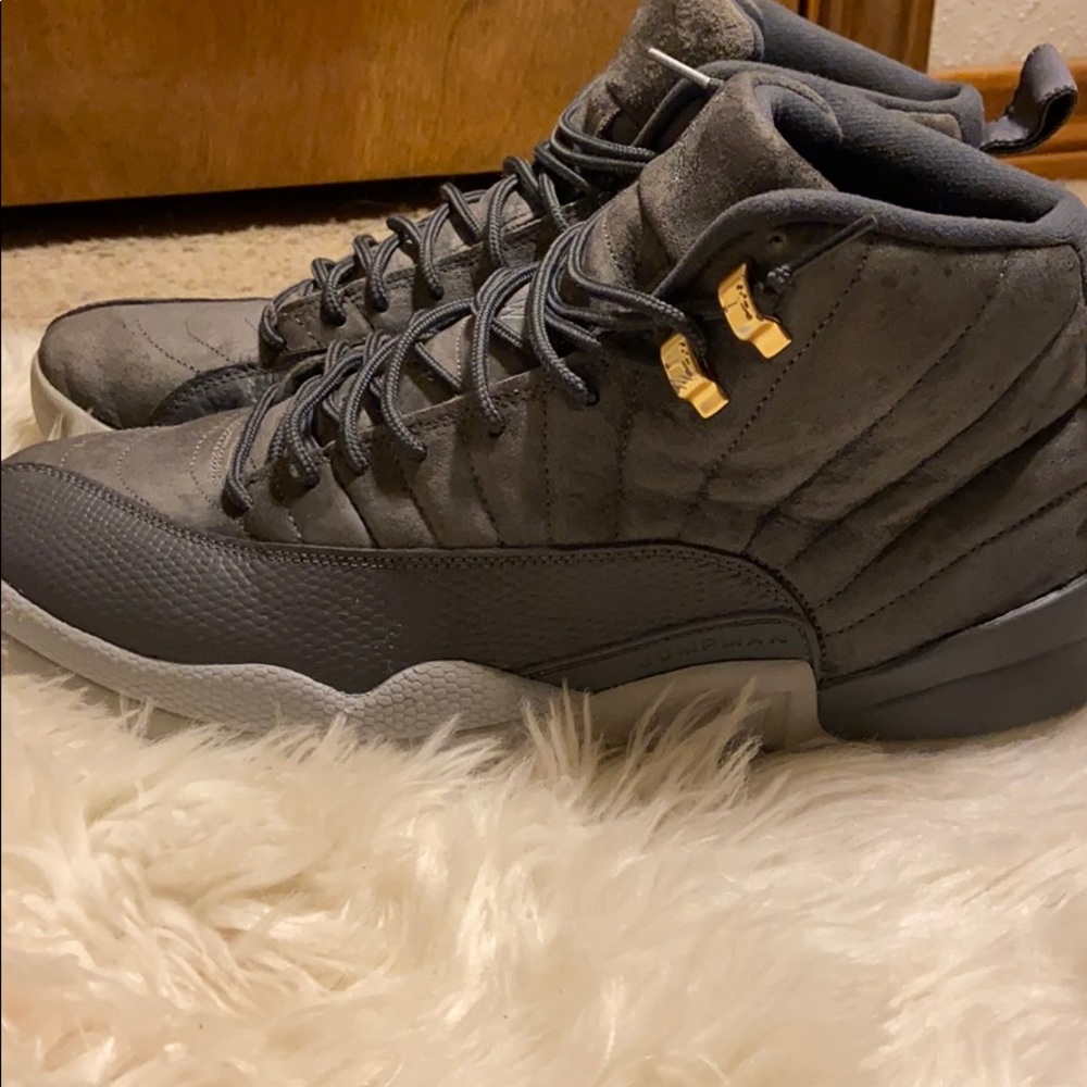 Jordan 12 Wolf grey